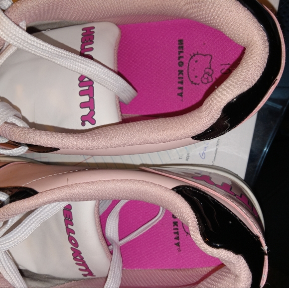 Hello Kitty Pink and Black Women's Sneakers - Picture 5 of 6